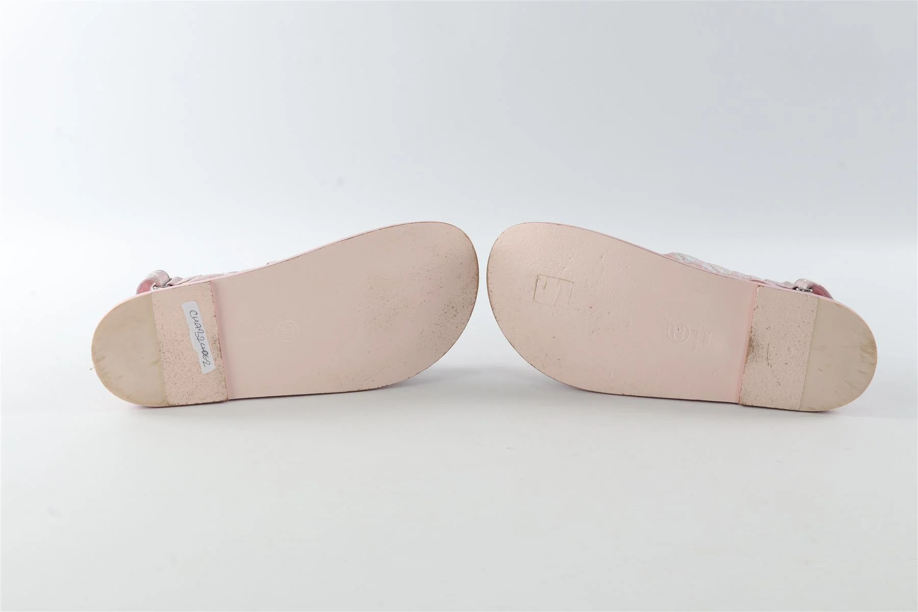 CHANEL PINK 2022 DAD QUILTED LEATHER SANDALS EU 38 UK 5 US 8 - Image 6