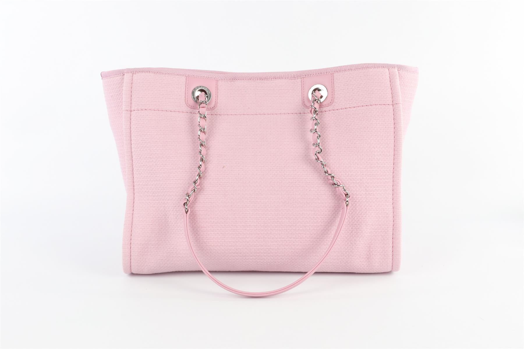 CHANEL PINK 2022 DEAUVILLE SMALL FABRIC TOTE BAG - Image 7