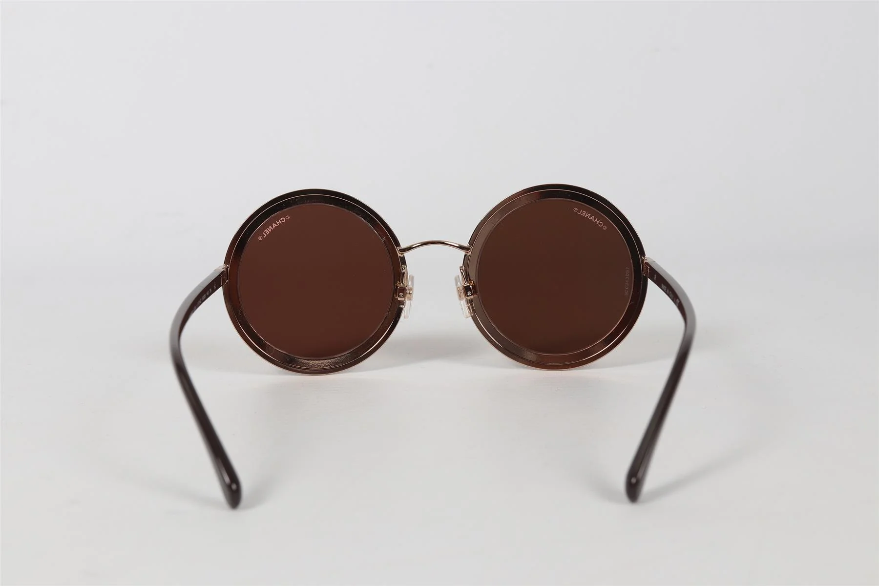 CHANEL ROUND FRAME ACETATE SUNGLASSES - Image 4