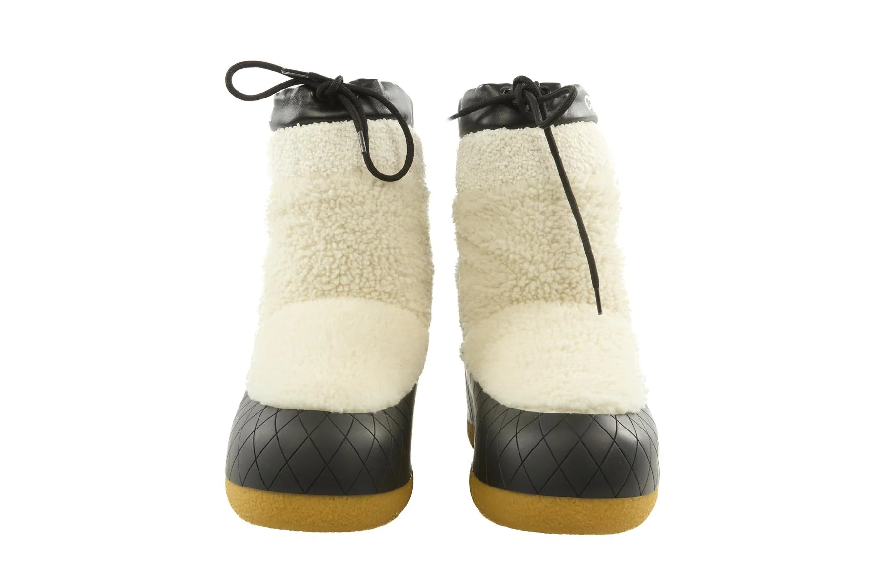 CHANEL WHITE 2023 FAUX SHEARLING SNOW BOOTS EU 39 UK 6 US 9 - Image 2