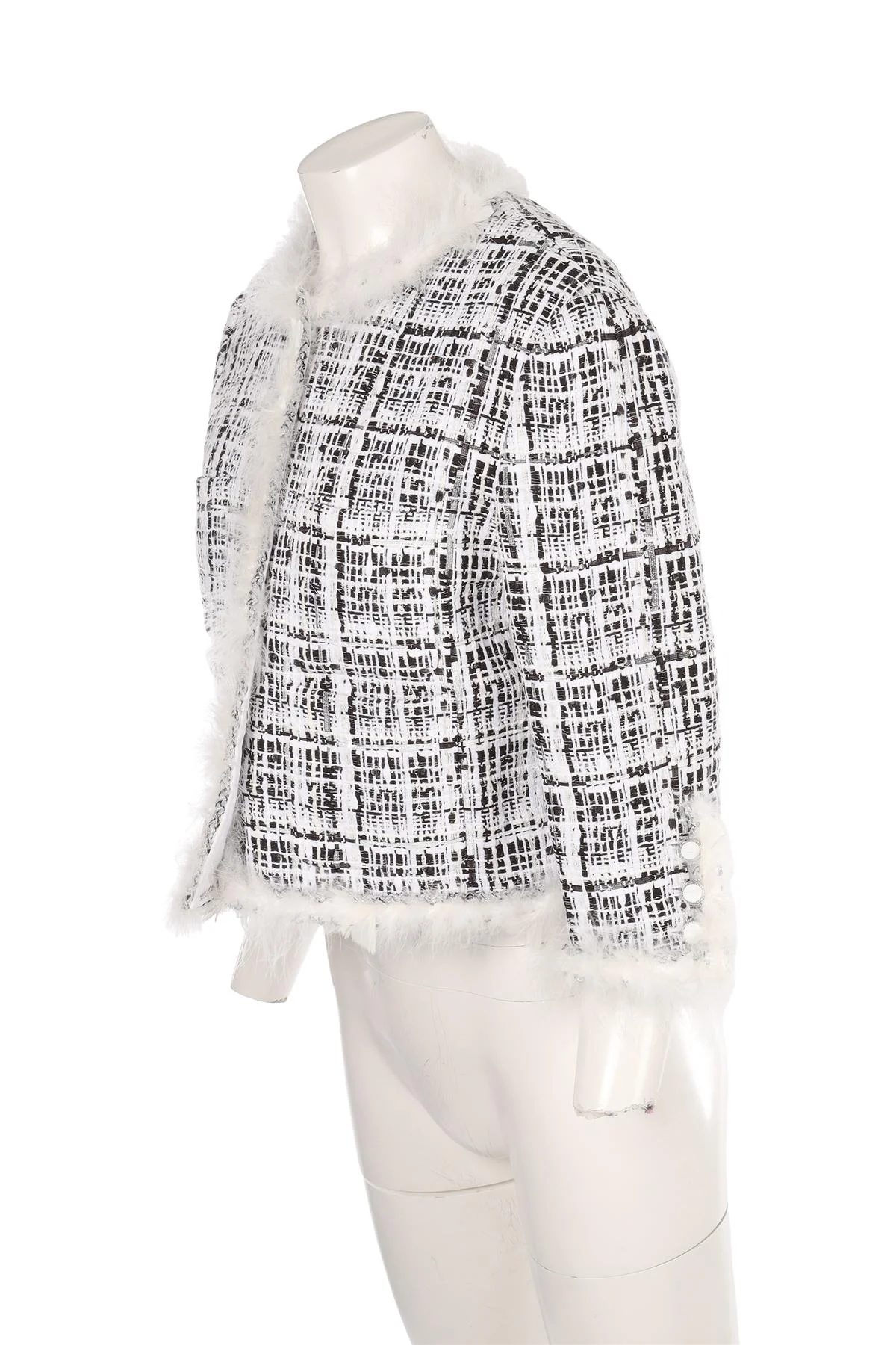 CHANEL WHITE 2025 TWEED JACKET FR 42 UK 14 - Image 3