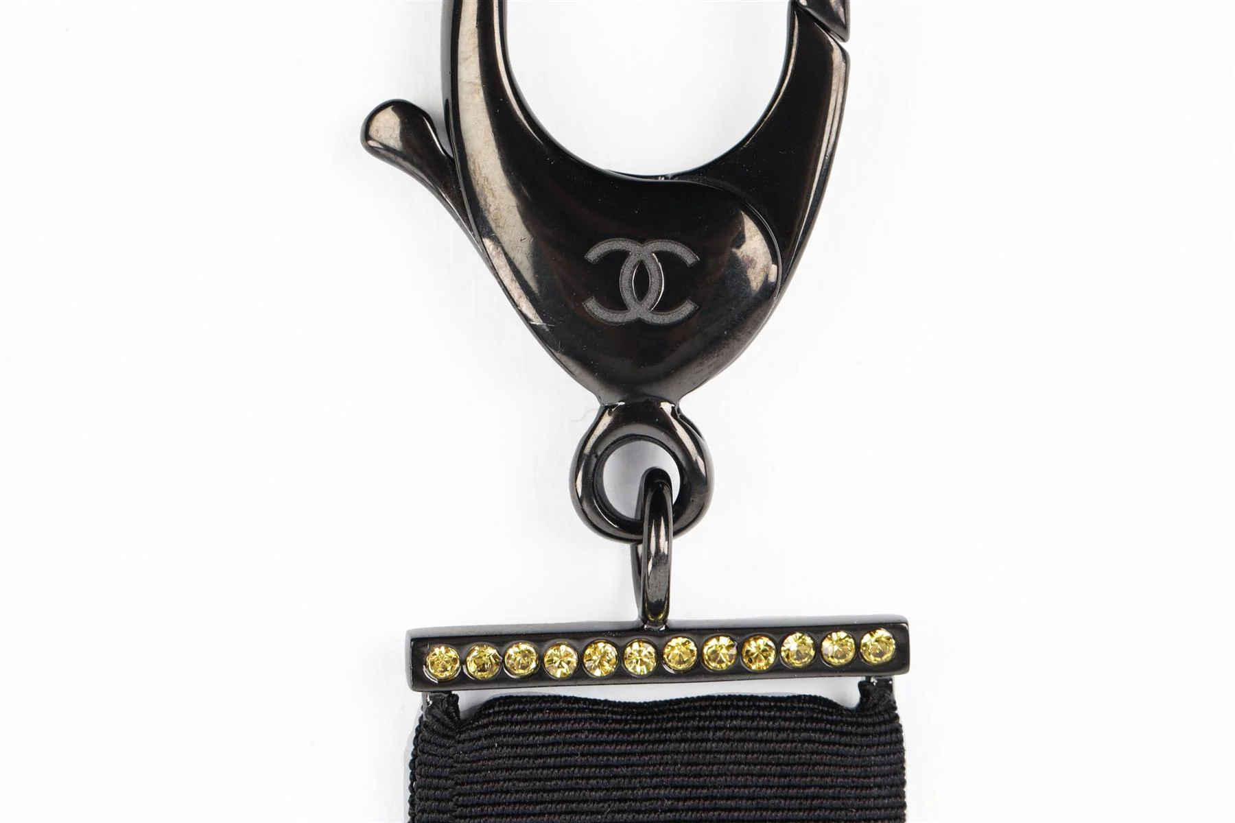 CHANEL YELLOW 2017 CC STRASS NECKLACE - Image 6