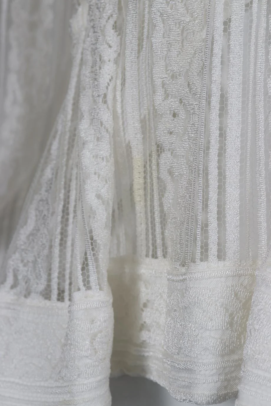 CHLOÉ LACE AND CREPE TOP FR 34 UK 6 - Image 6