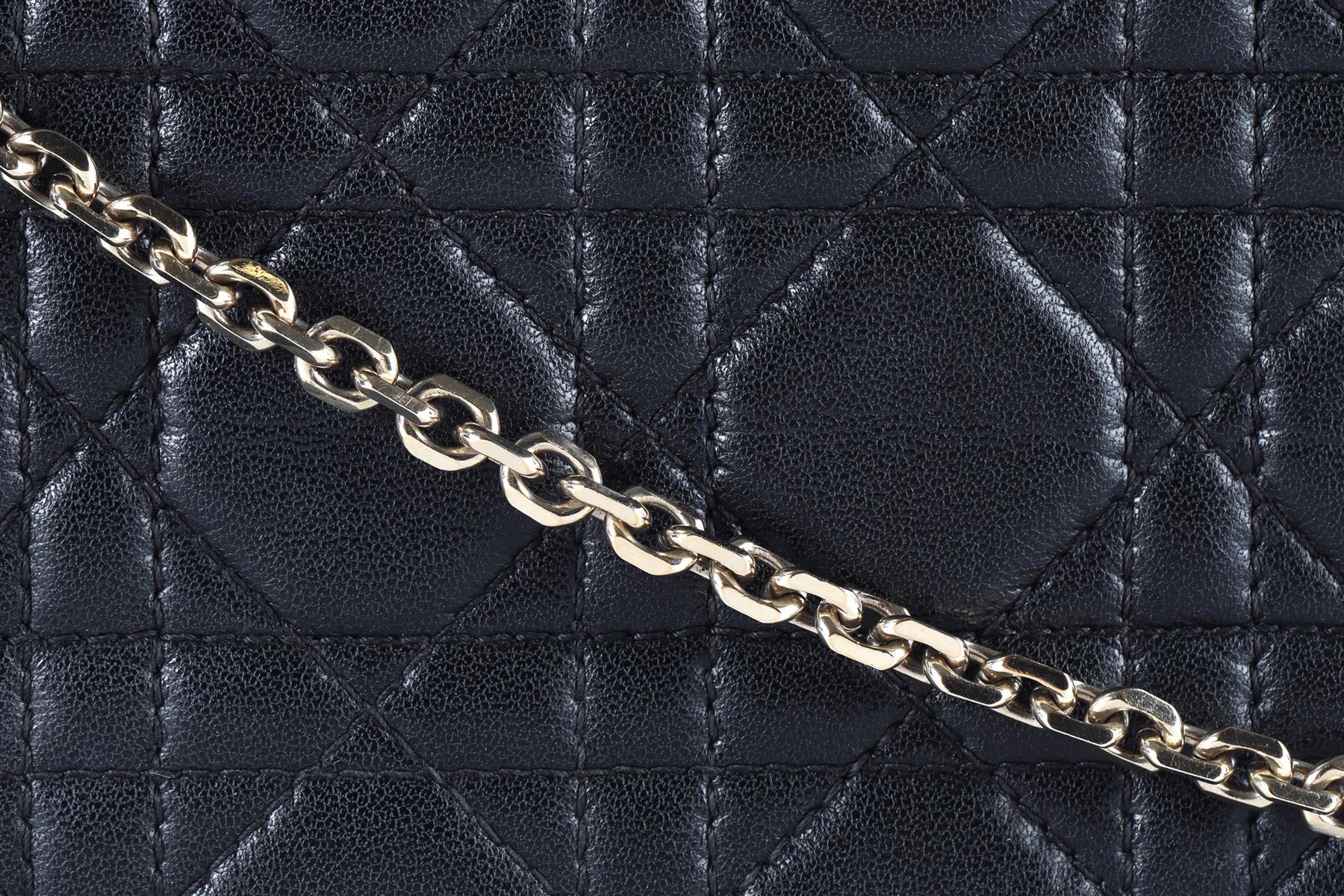 CHRISTIAN DIOR BLACK LADY DIOR WALLET ON CHAIN CANNAGE LEATHER SHOULDER BAG - Image 9