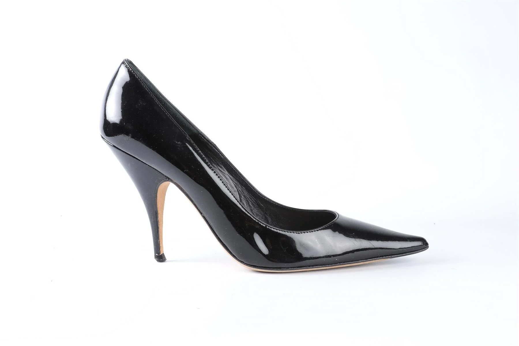 CHRISTIAN DIOR BLACK PATENT LEATHER PUMPS EU 37.5 UK 4.5 US 7.5 - Image 2