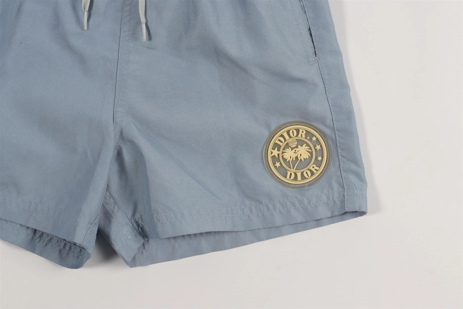 CHRISTIAN DIOR BLUE KIDS BOYS SWIM SHORTS 8 YEARS - Image 3