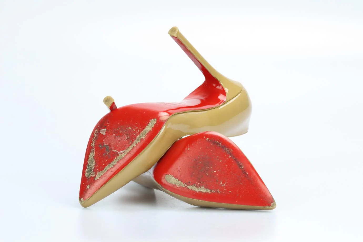 CHRISTIAN LOUBOUTIN PATENT LEATHER PUMPS EU 37 UK 4 US 7 - Image 5