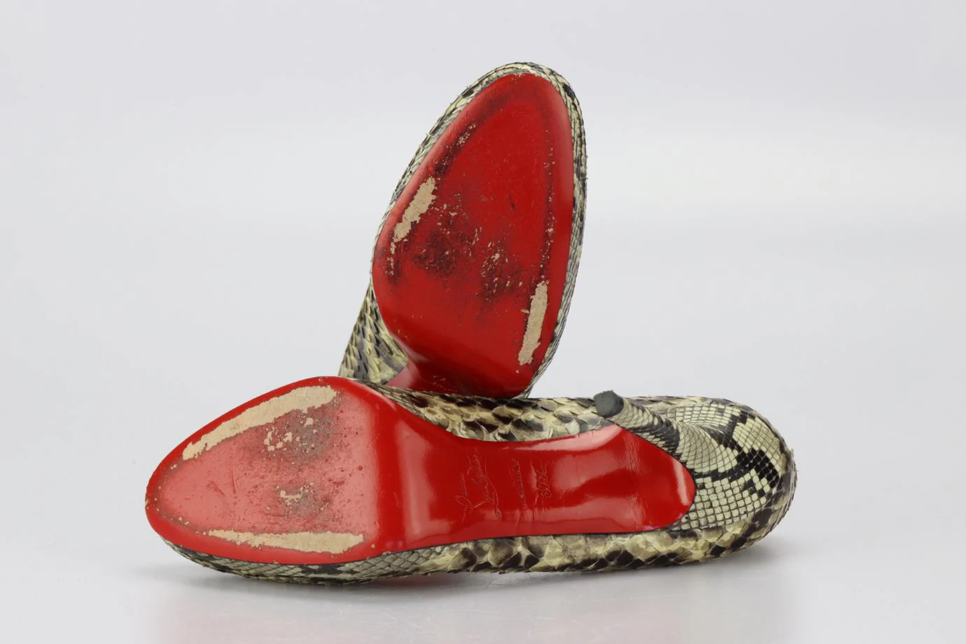 CHRISTIAN LOUBOUTIN PYTHON PLATFORM PUMPS EU 37.5 UK 4.5 US 7.5 - Image 5