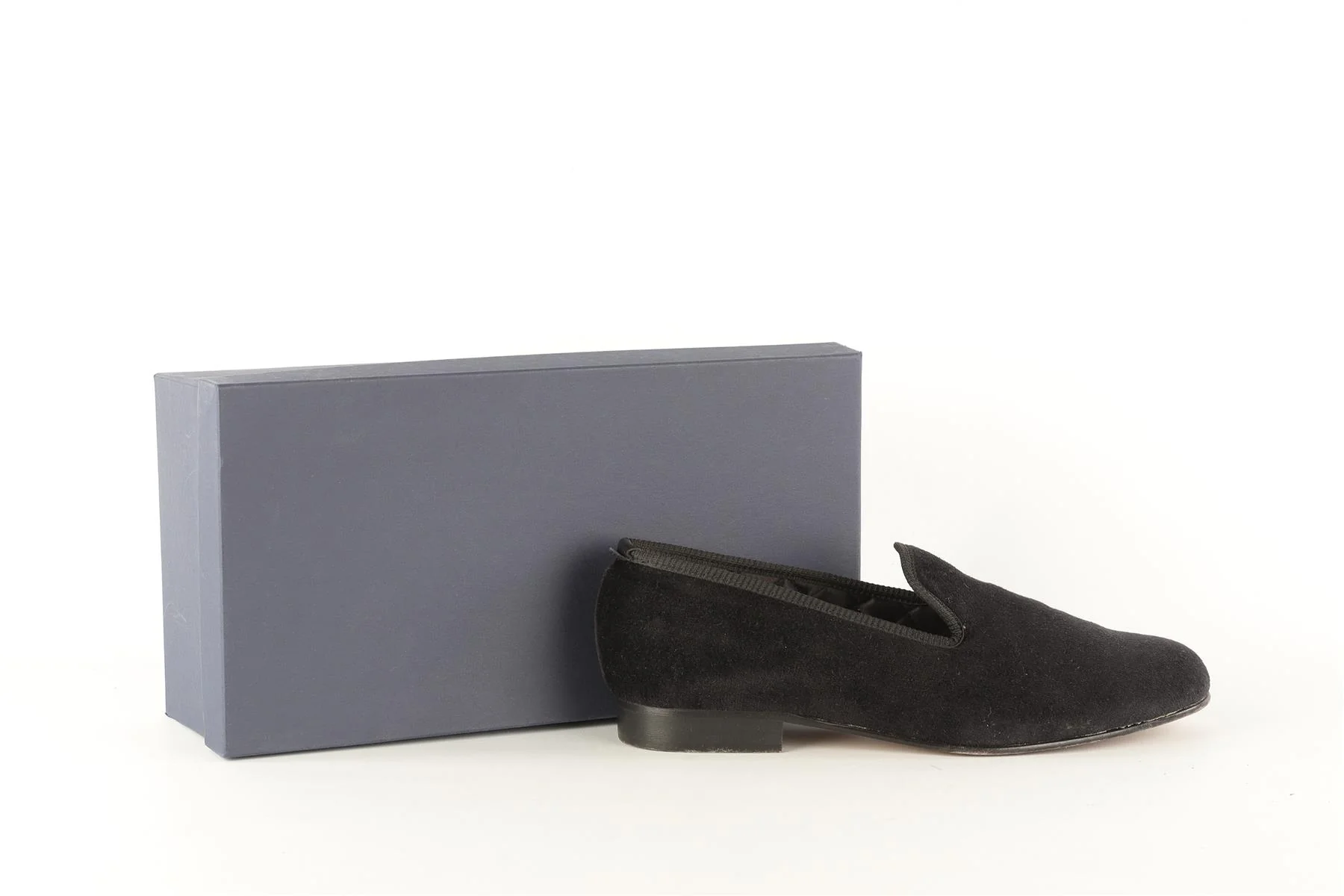 CROCKETT & JONES BLACK MEN'S VELVET LOAFERS EU 41.5 UK 7.5 US 8.5 - Image 7