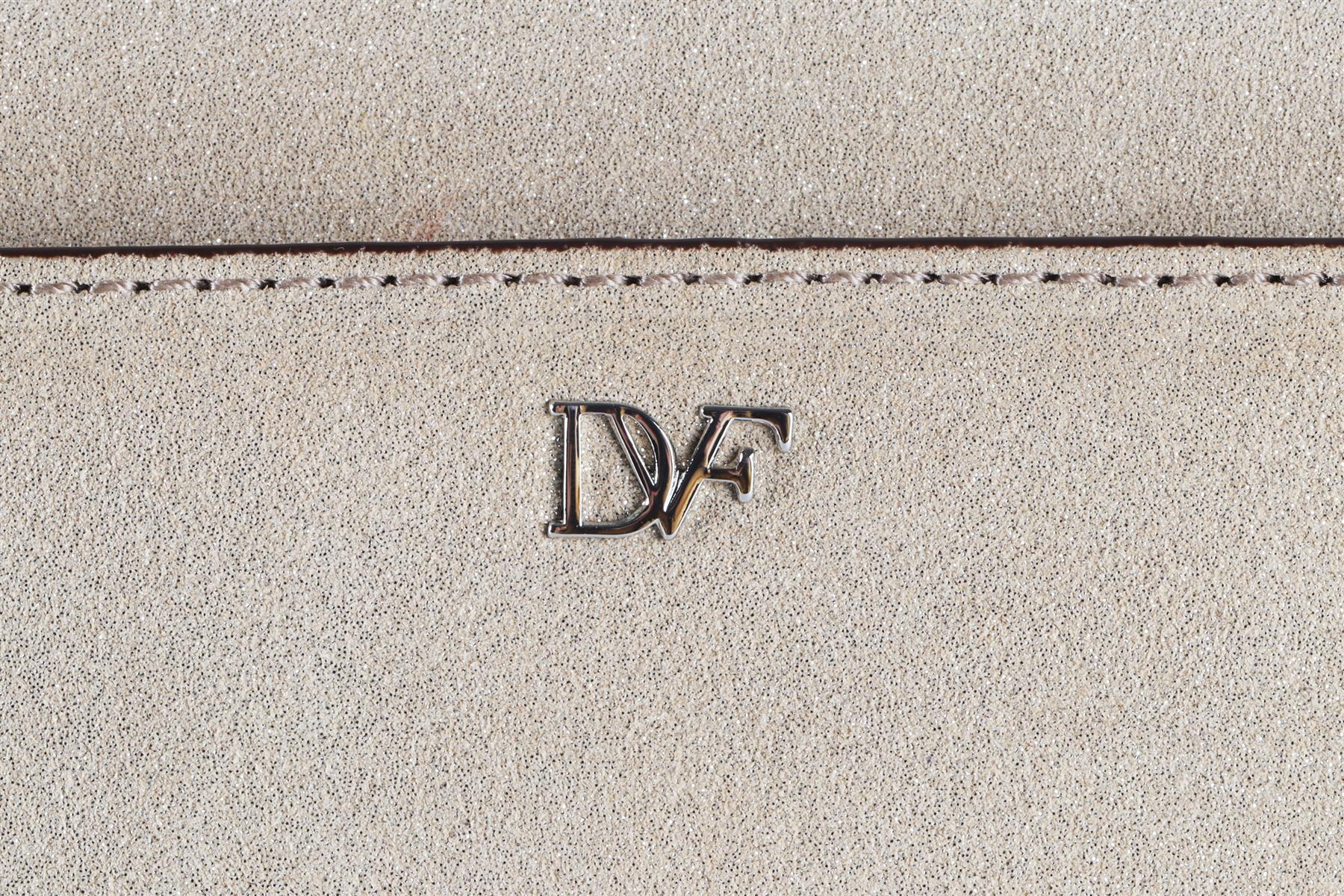 DIANE VON FURSTENBERG BEIGE CRYSTAL AND SUEDE CLUTCH - Image 8