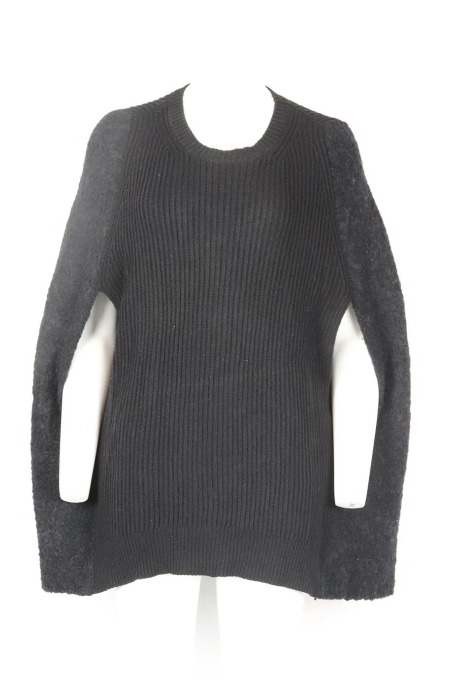 DKNY WOOL AND CASHMERE BLEND PONCHO MEDIUM-LARGE - Image 2