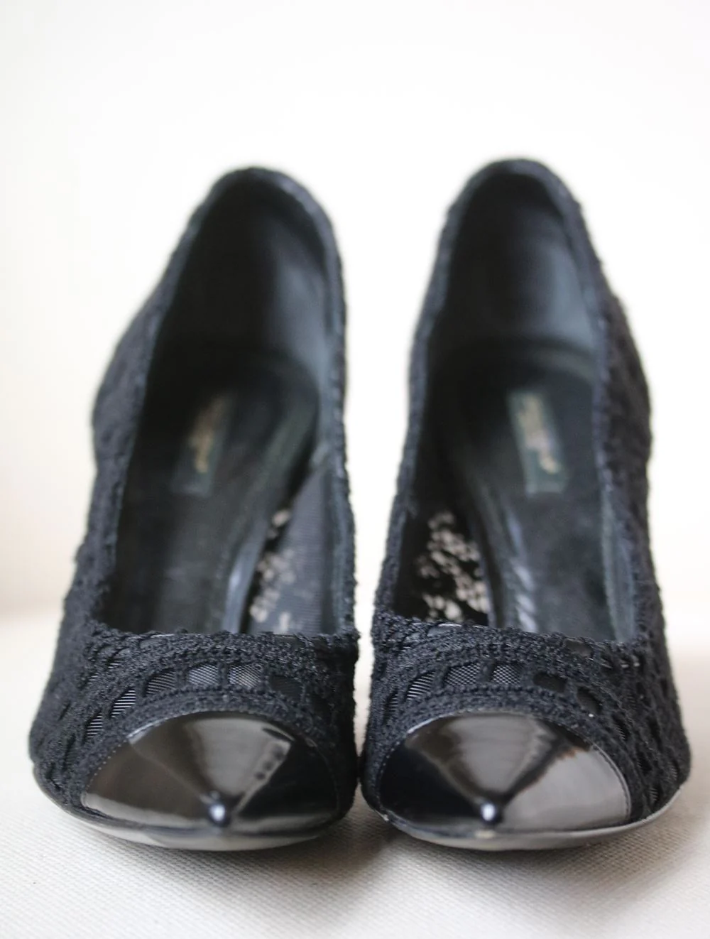 DOLCE AND GABBANA CROCHET MESH POINTED TOE PUMPS EU 39.5 UK 6.5 US 9.5 - Image 3