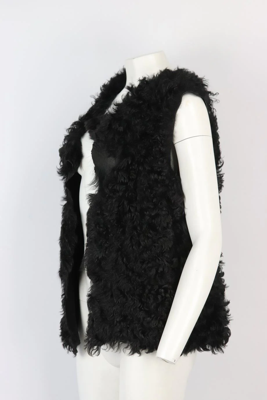 DOLCE AND GABBANA REVERSIBLE SHEARLING GILET SMALL - Image 3