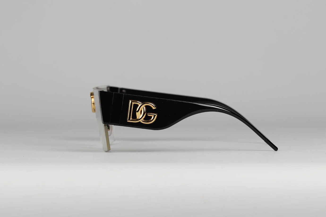 DOLCE & GABBANA D-FRAME ACETATE SUNGLASSES - Image 4