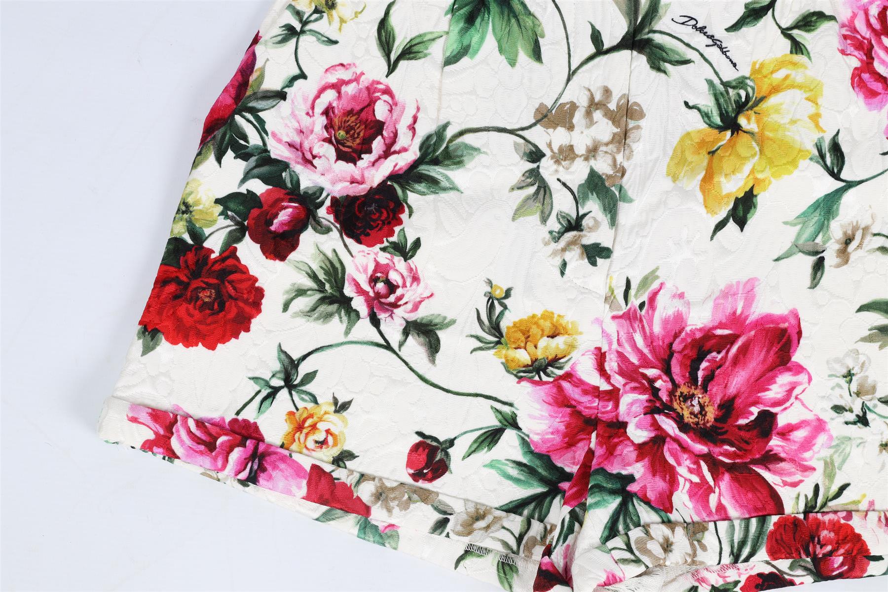 DOLCE & GABBANA FLORAL PRINT COTTON BLEND SHORTS IT 36 UK 4 - Image 3