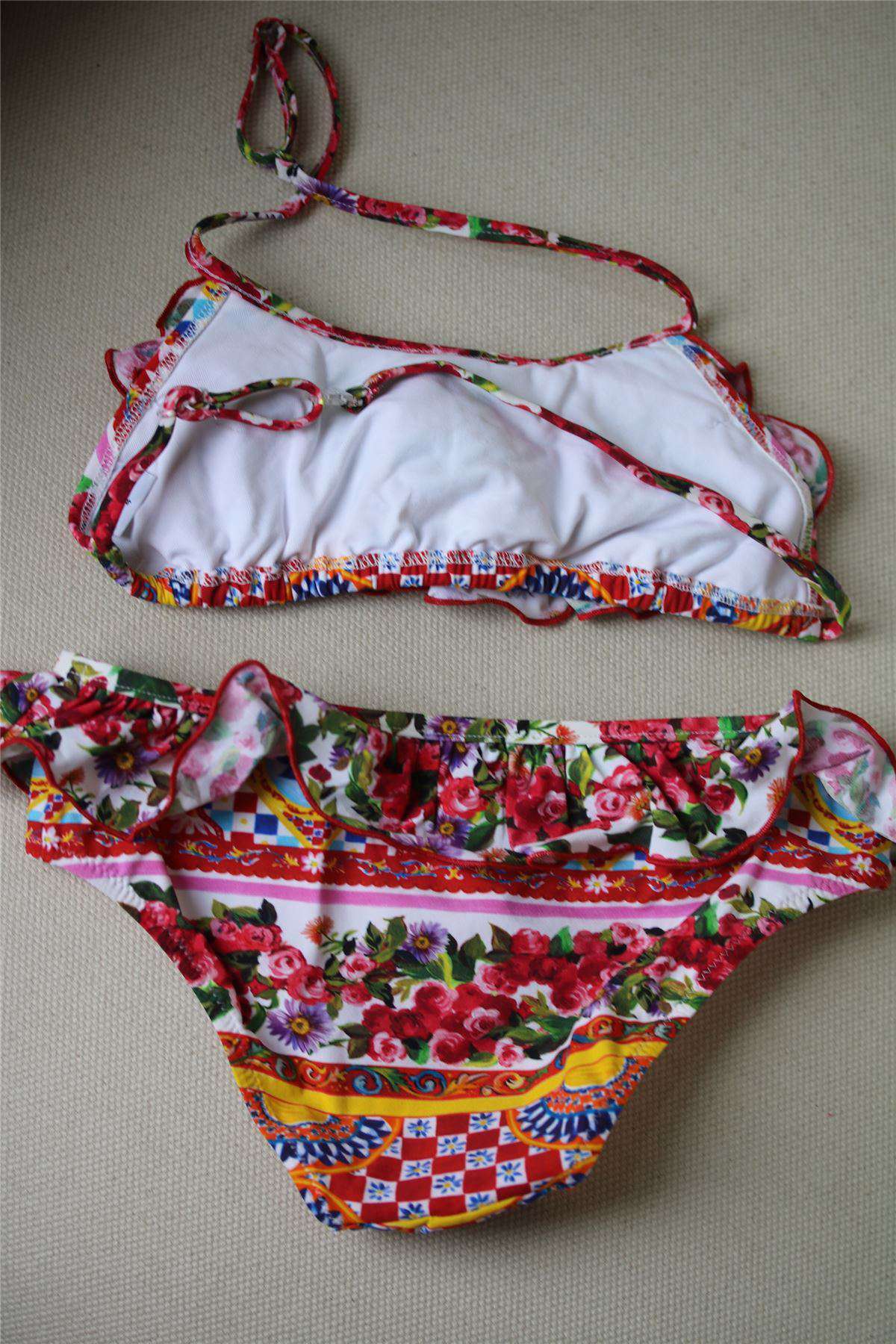 DOLCE & GABBANA GIRLS CARRETTO CON ROSE PRINT BIKINI 4 YEARS - Image 2