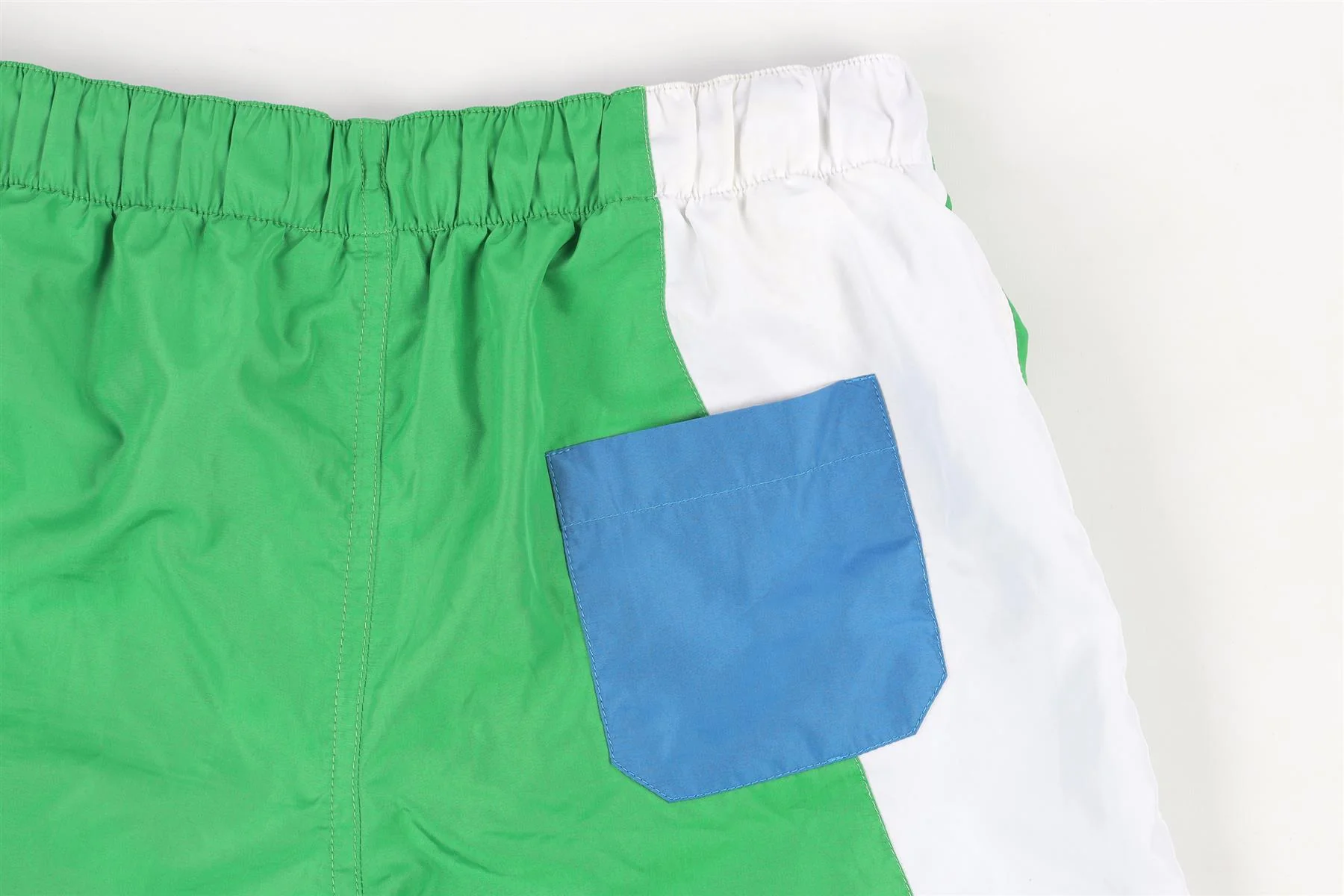 DOLCE & GABBANA GREEN KIDS BOYS SWIM SHORTS 8 YEARS - Image 5