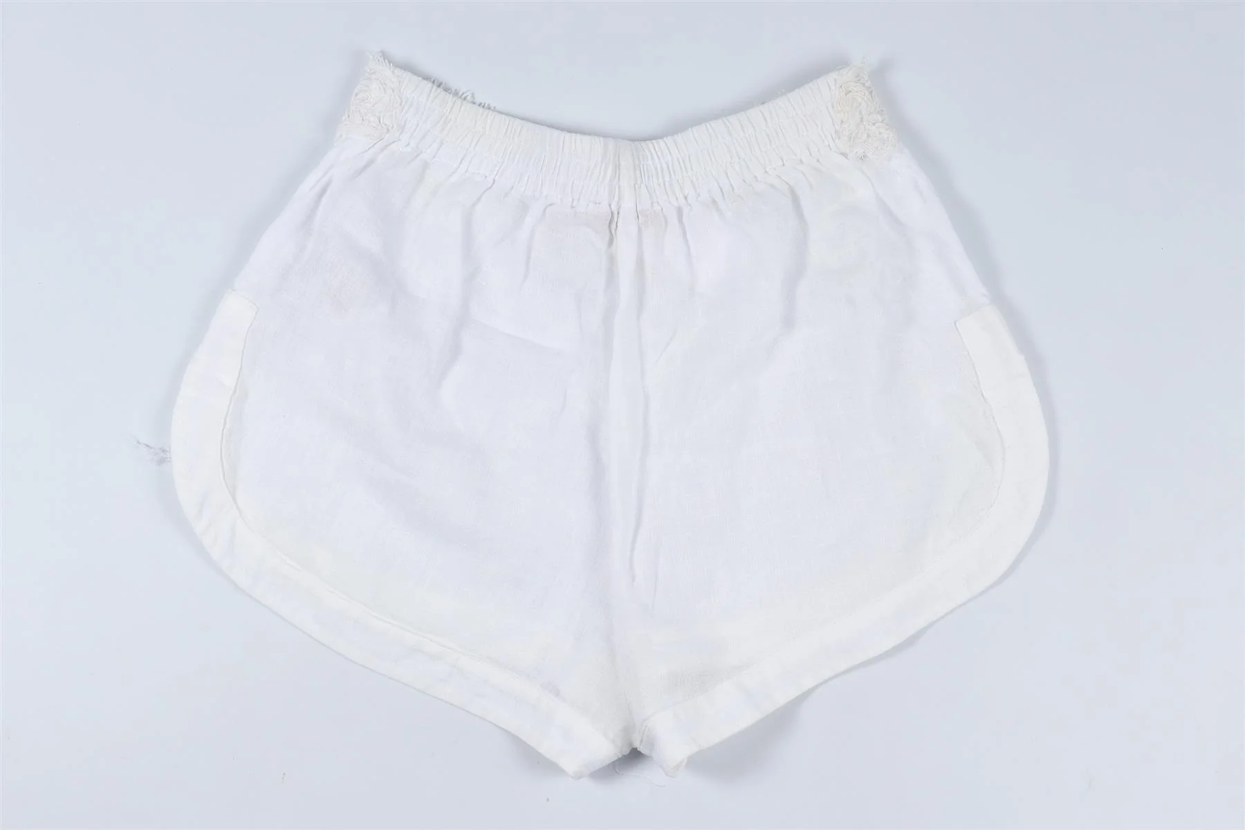 ERMANNO SCERVINO WHITE LINEN SHORTS IT 40 UK 8 - Image 4