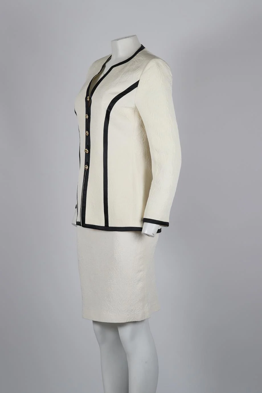 ESCADA COUTURE MATELASSE WOOL BLEND BLAZER AND SKIRT SET DE 38 UK 12 - Image 3