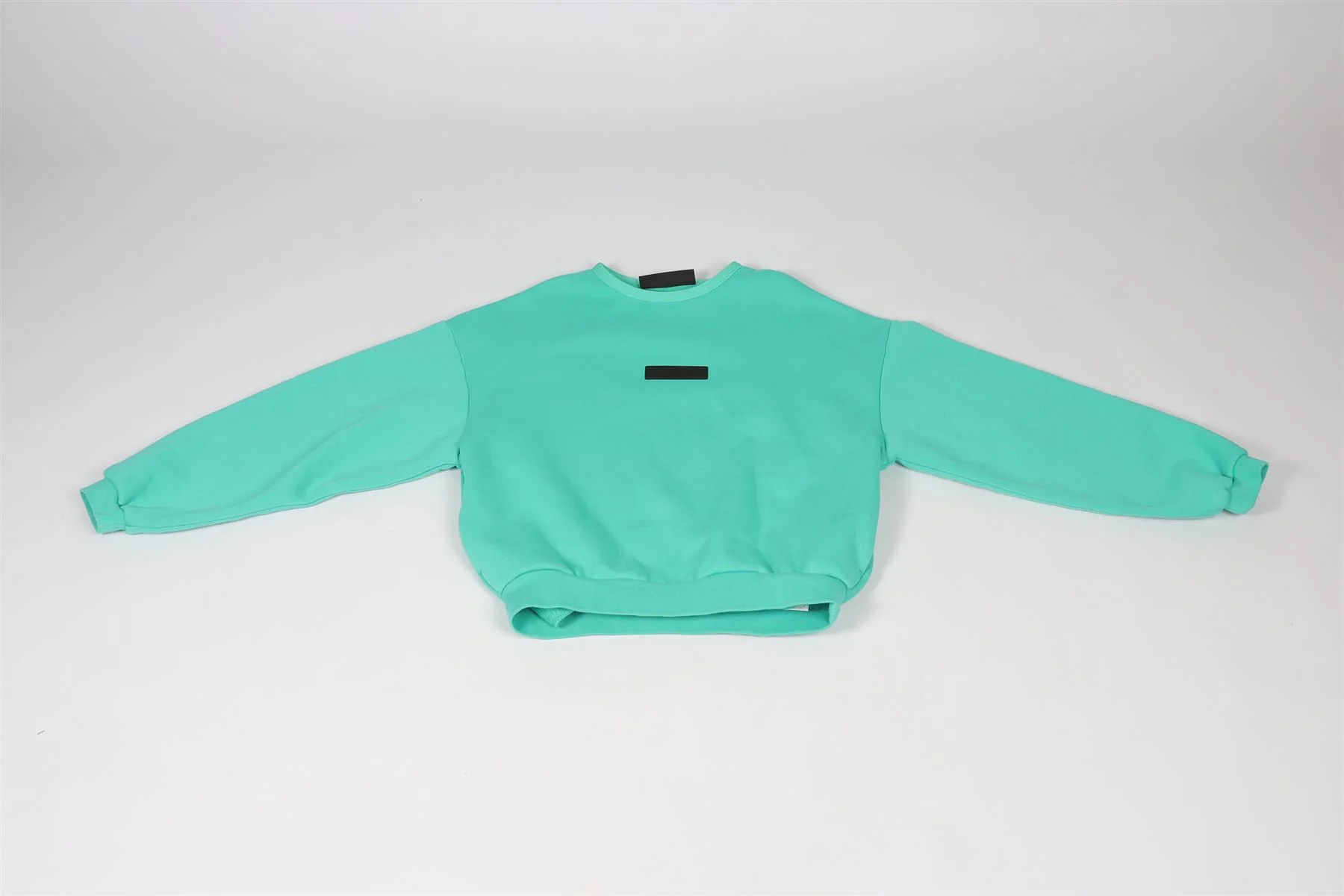 ESSENTIALS GREEN KIDS BOYS SWEATSHIRT 10 YEARS - Image 2