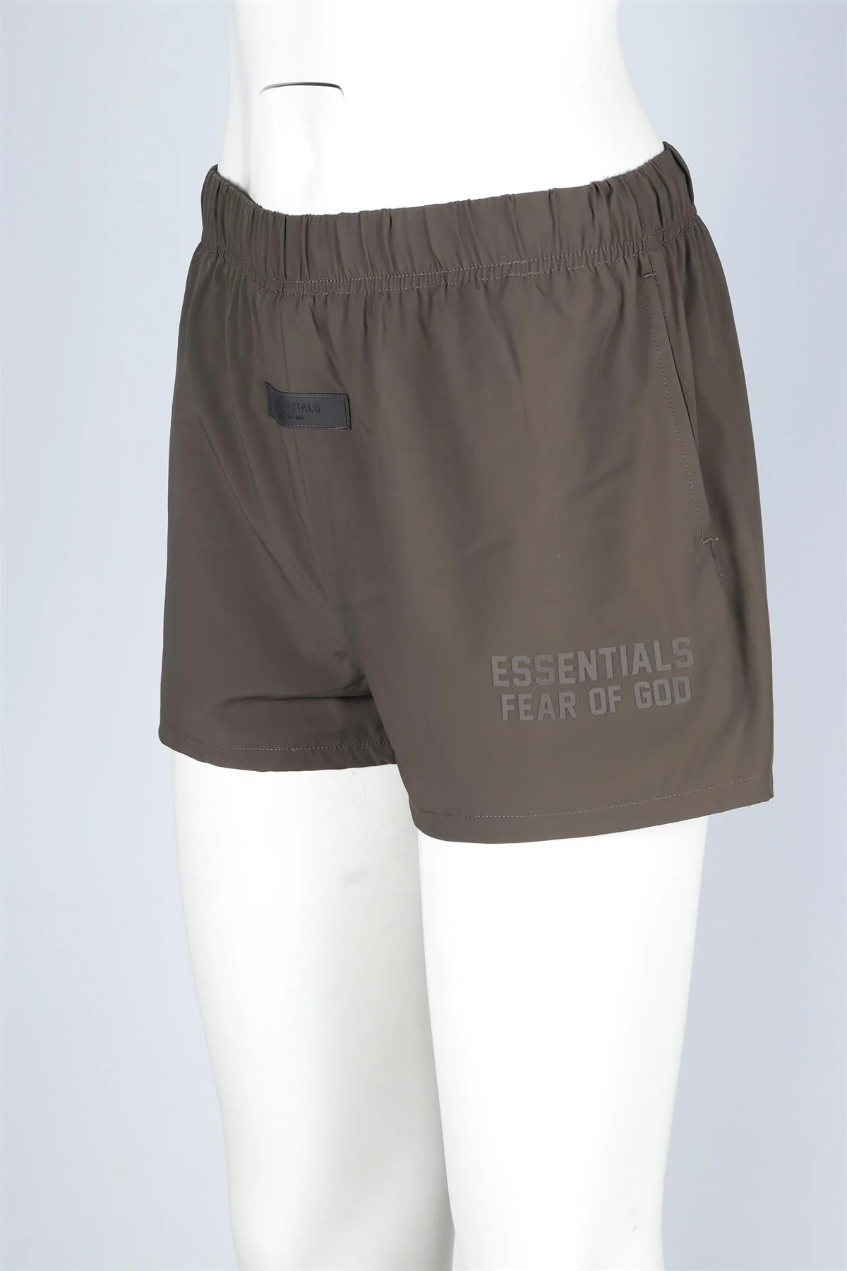 ESSENTIALS KHAKI SHELL SHORT SMALL - Image 3