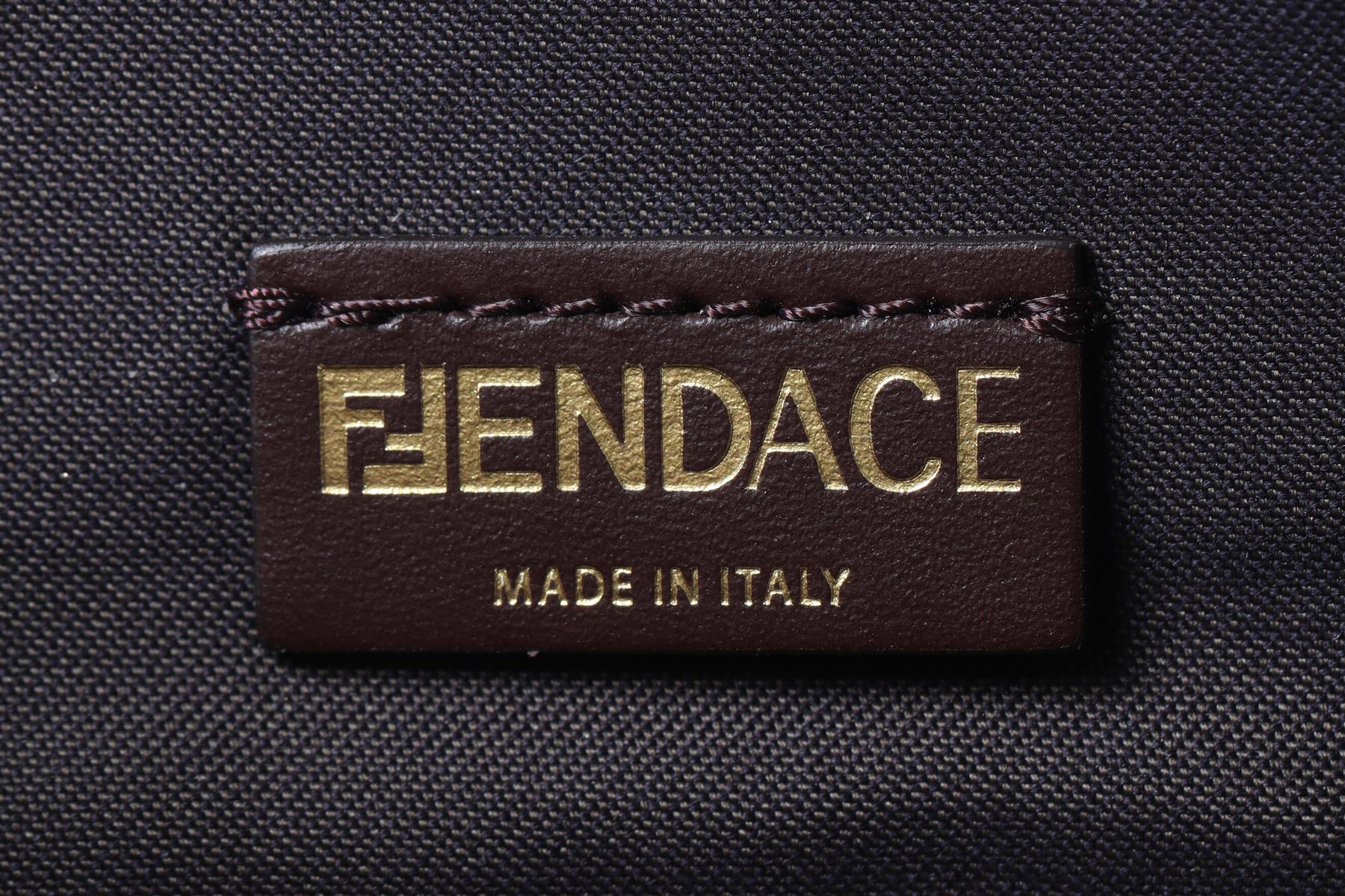 FENDACE PINK FF LEATHER CLUTCH - Image 9