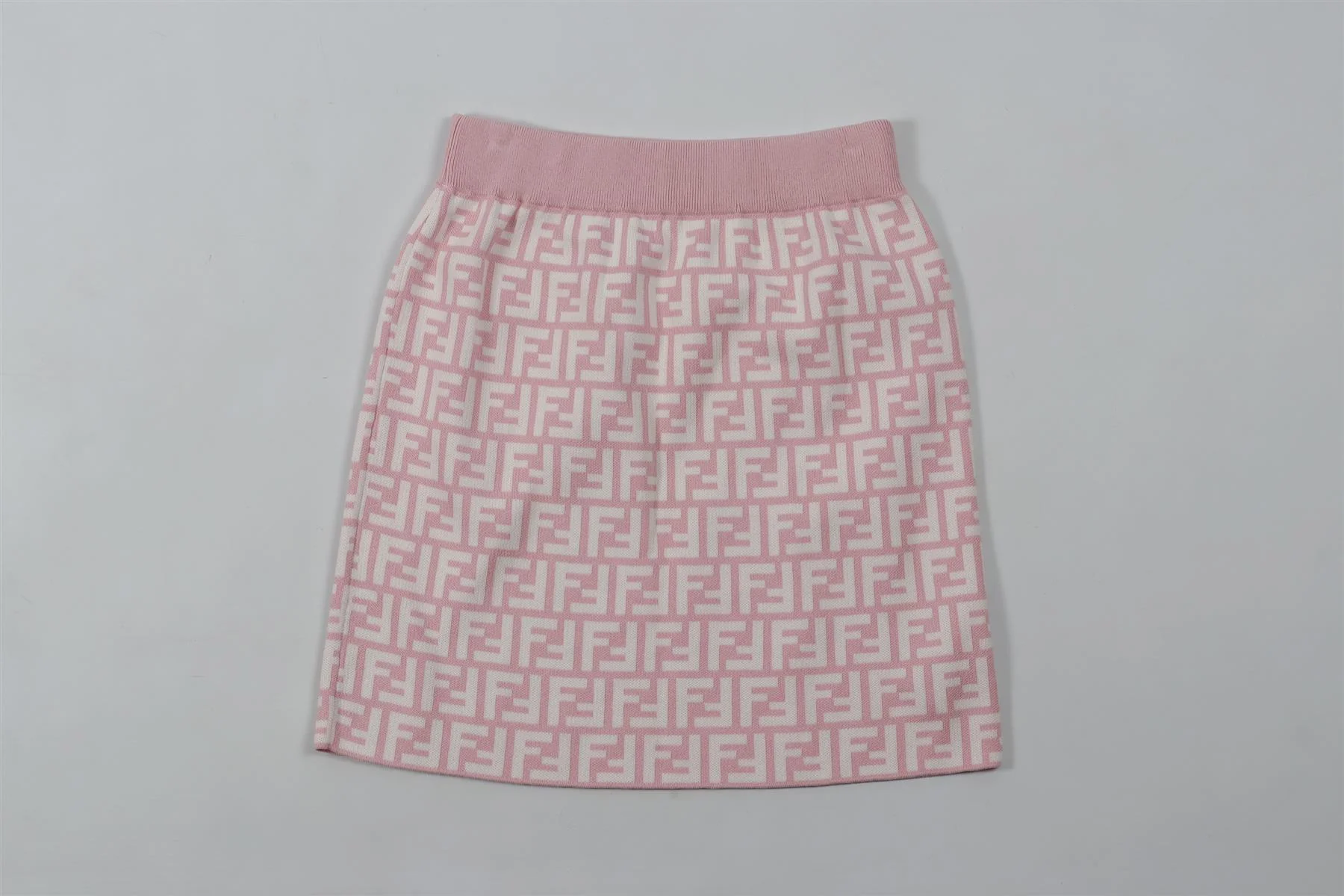 FENDI PINK KIDS GIRLS SKIRT 12 YEARS - Image 2
