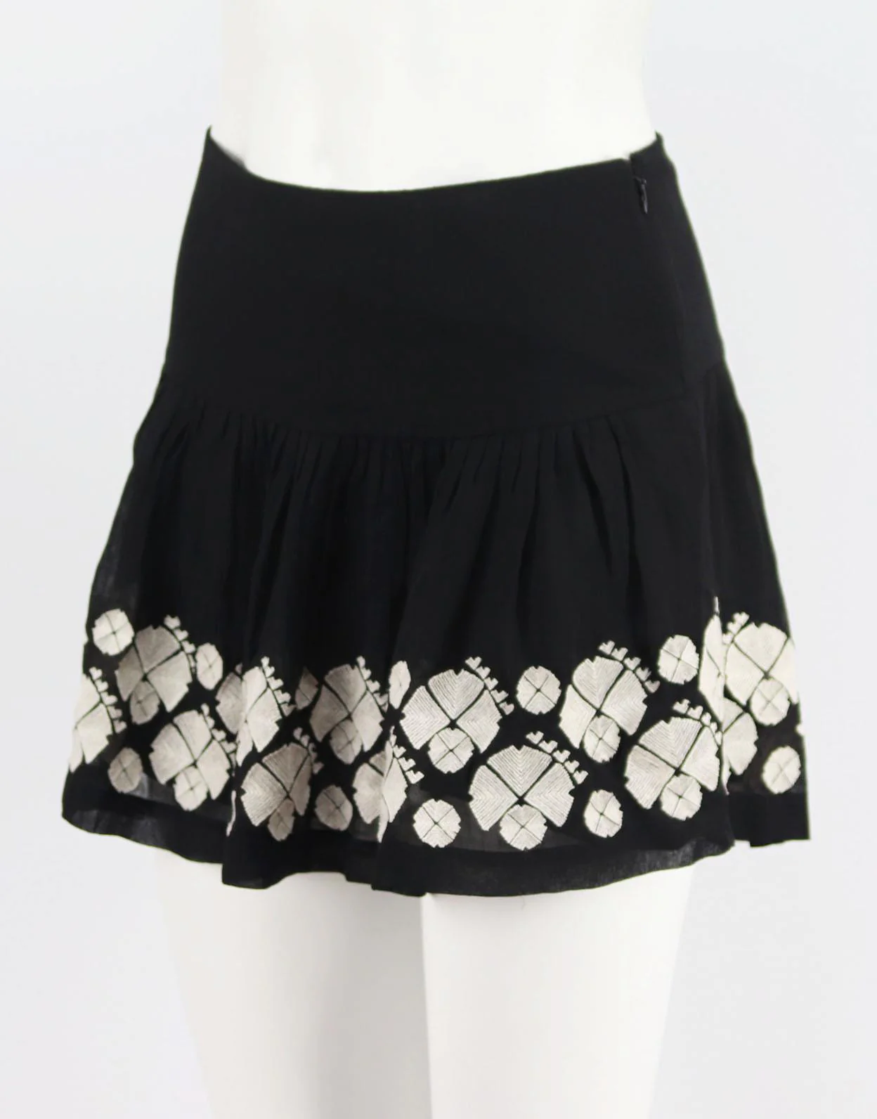 FIGUE NADIA EMBROIDERED CREPE MINI SKIRT US 0 UK 4 - Image 3