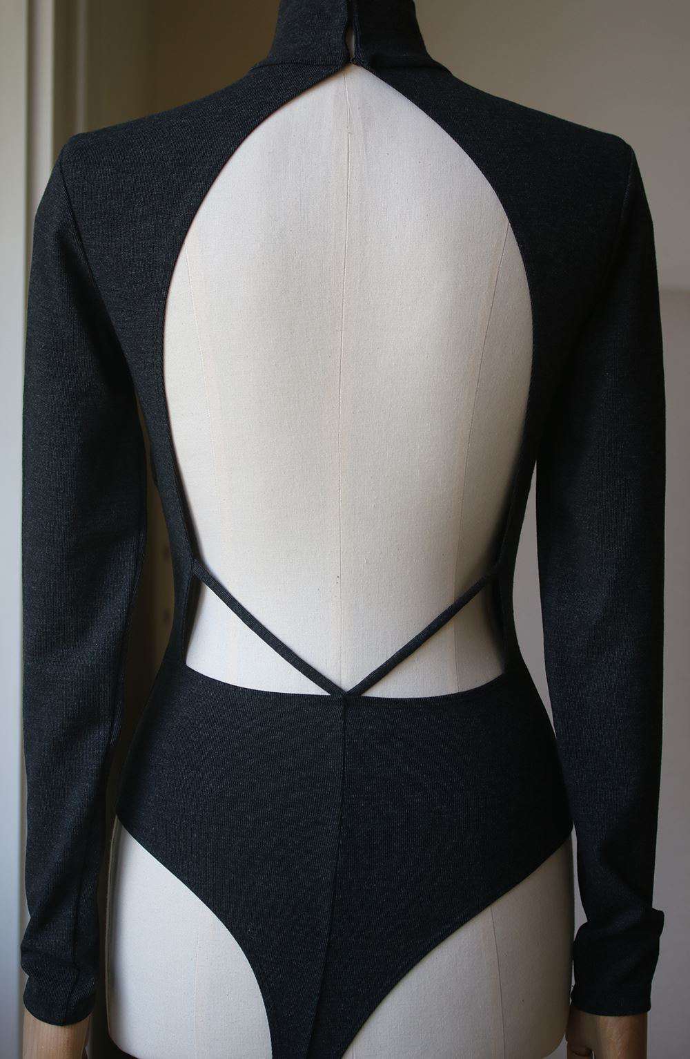 FLEUR DU MAL LONG SLEEVE OPEN-BACK BODYSUIT SMALL - Image 4