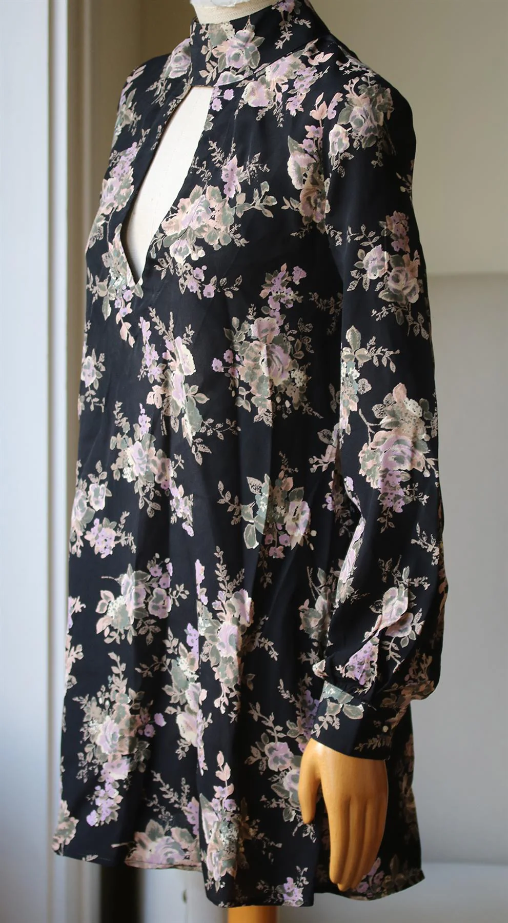 FLYNN SKYE LEAH FLORAL PRINT MINI DRESS LARGE - Image 3