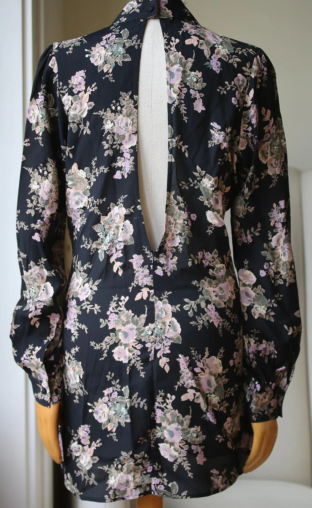 FLYNN SKYE LEAH FLORAL PRINT MINI DRESS LARGE - Image 4