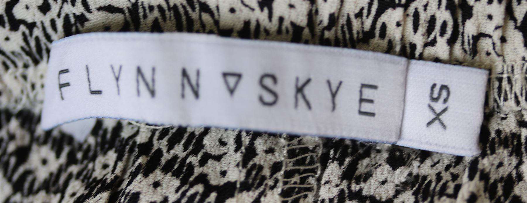 FLYNN SKYE SADIE FLORAL SHORTS XSMALL - Image 3