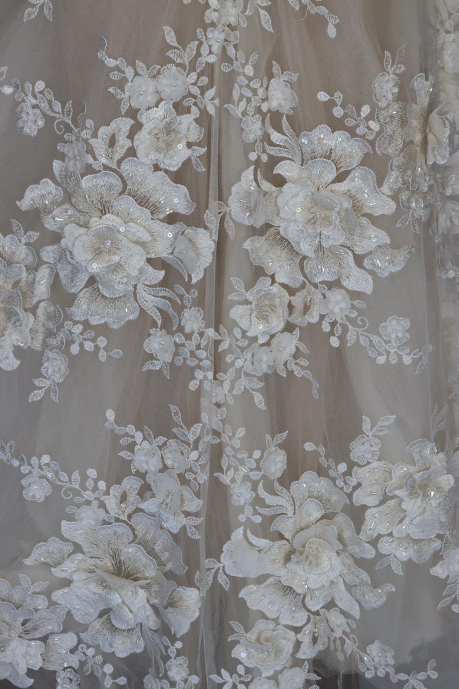 GALIA LAHAV EMBELLISHED FLORAL APPLIQUÉD TULLE AND SILK WEDDING GOWN FR 44 UK 16 - Image 5