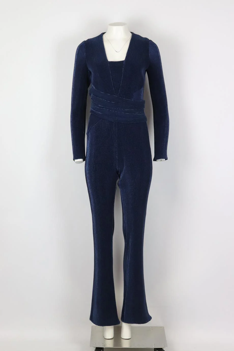 GALVAN LONDON PLUNGING PLISSÉ CREPE JUMPSUIT UK 8 - Image 2