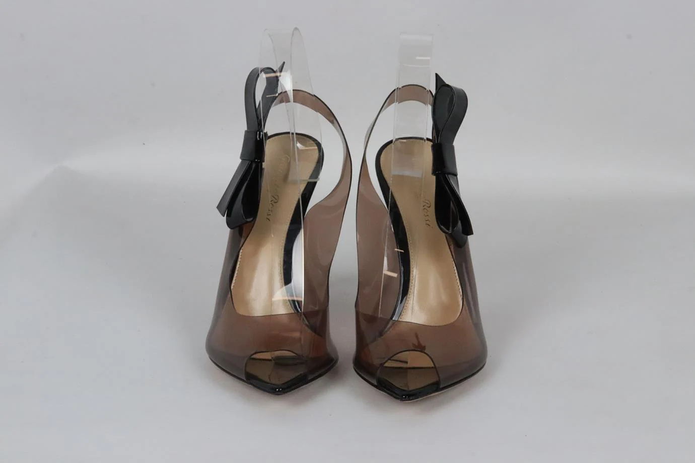 GIANVITO ROSSI BOW DETAILED PVC AND PATENT LEATHER SLINGBACK PUMPS EU 38.5 UK 5.5 US 8.5 - Image 3