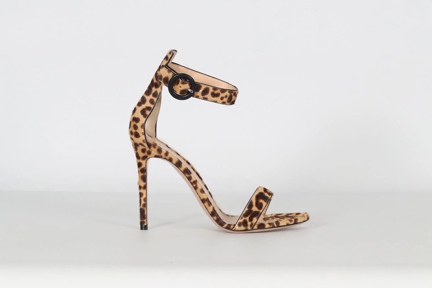 GIANVITO ROSSI CALF HAIR AND LEATHER SANDALS EU 38.5 UK 5.5 US 8.5 - Image 2