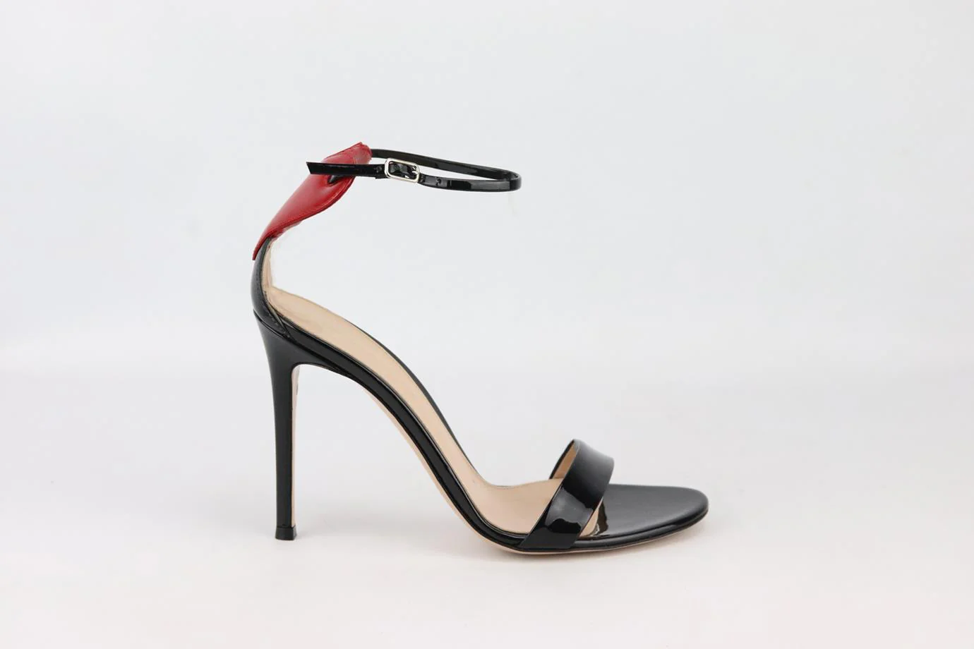 GIANVITO ROSSI LOVE HEART PATENT LEATHER SANDALS EU 38 UK 5 US 8 - Image 2