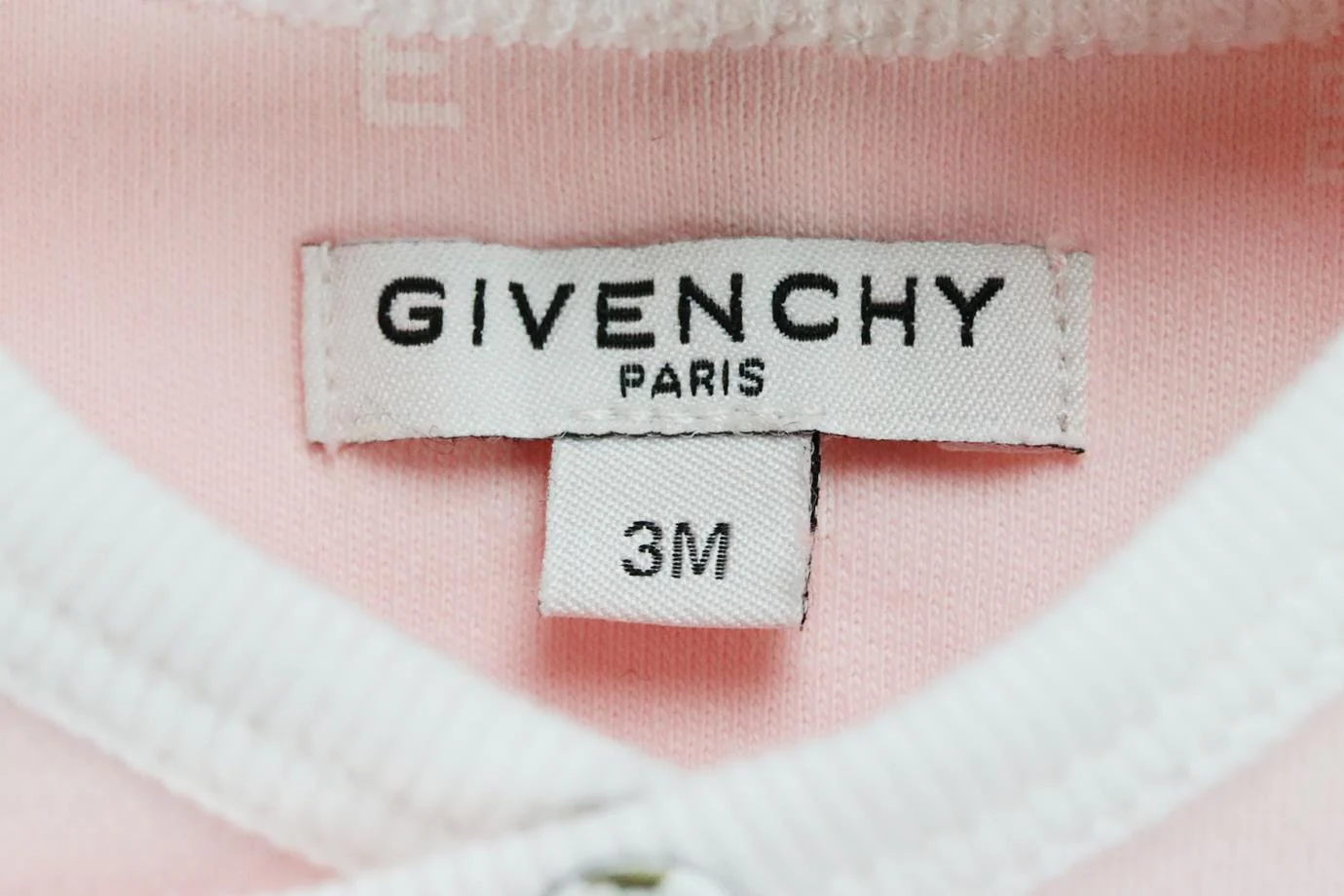 GIVENCHY BABY GIRLS COTTON BABYGROW 3 MONTHS - Image 5