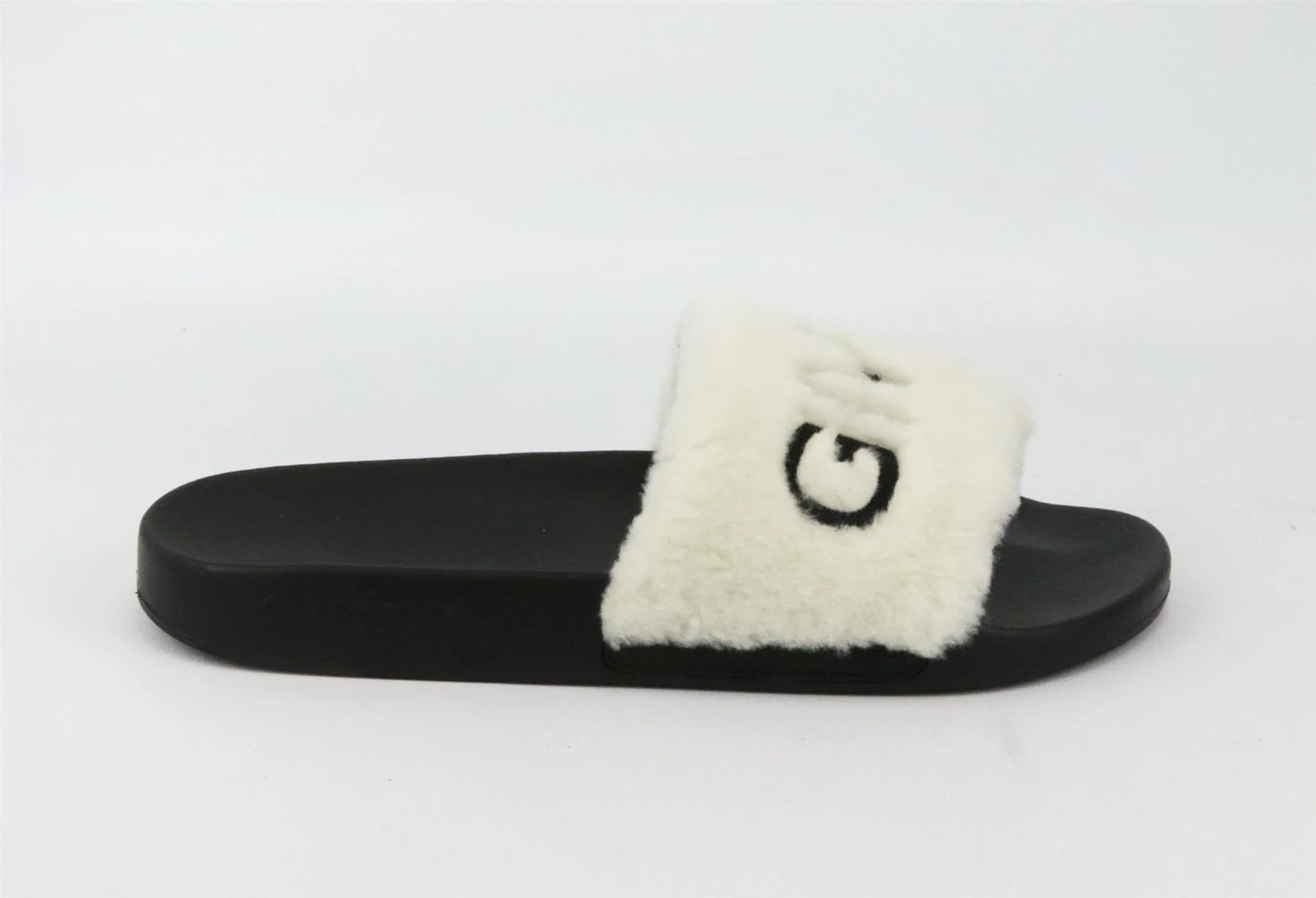 GIVENCHY LOGO EMBROIDERED FAUX FUR AND RUBBER SLIDES EU 39 UK 6 US 9 - Image 2