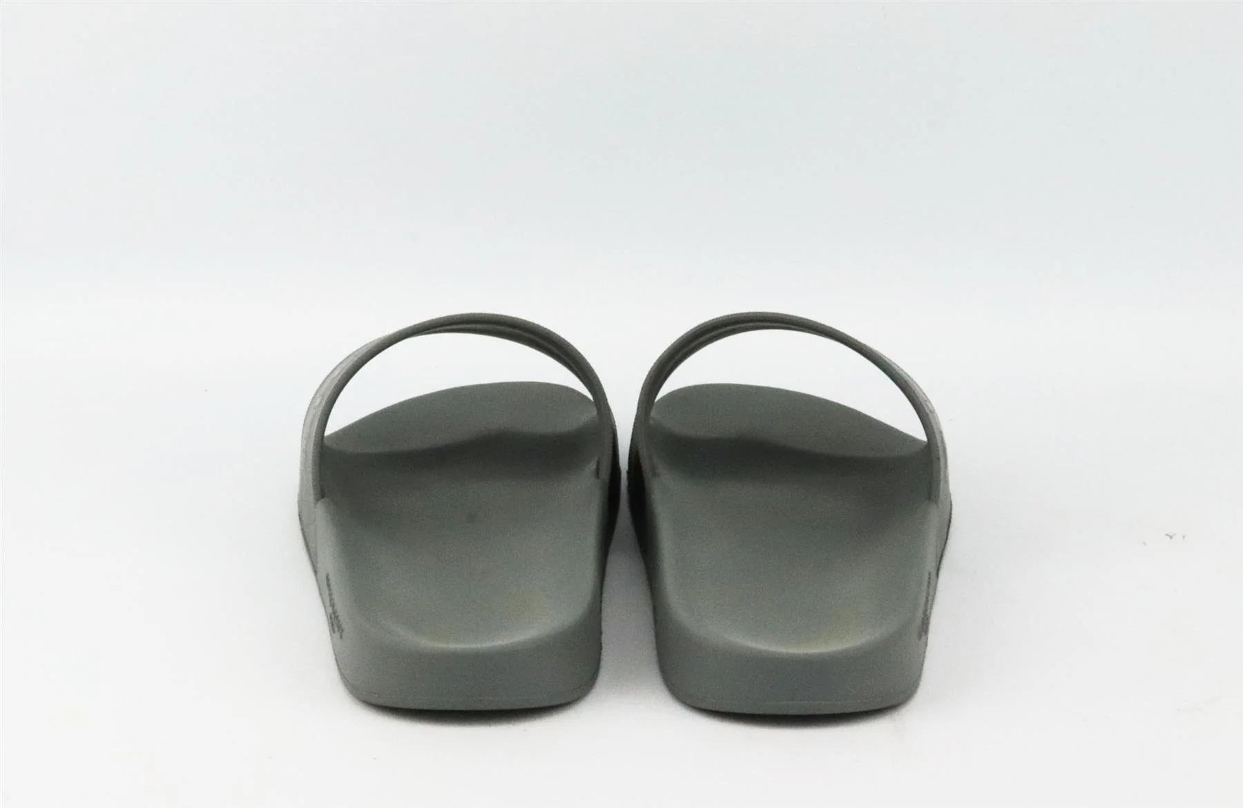GIVENCHY LOGO PRINT RUBBER SLIDES EU 39 UK 6 US 9 - Image 4