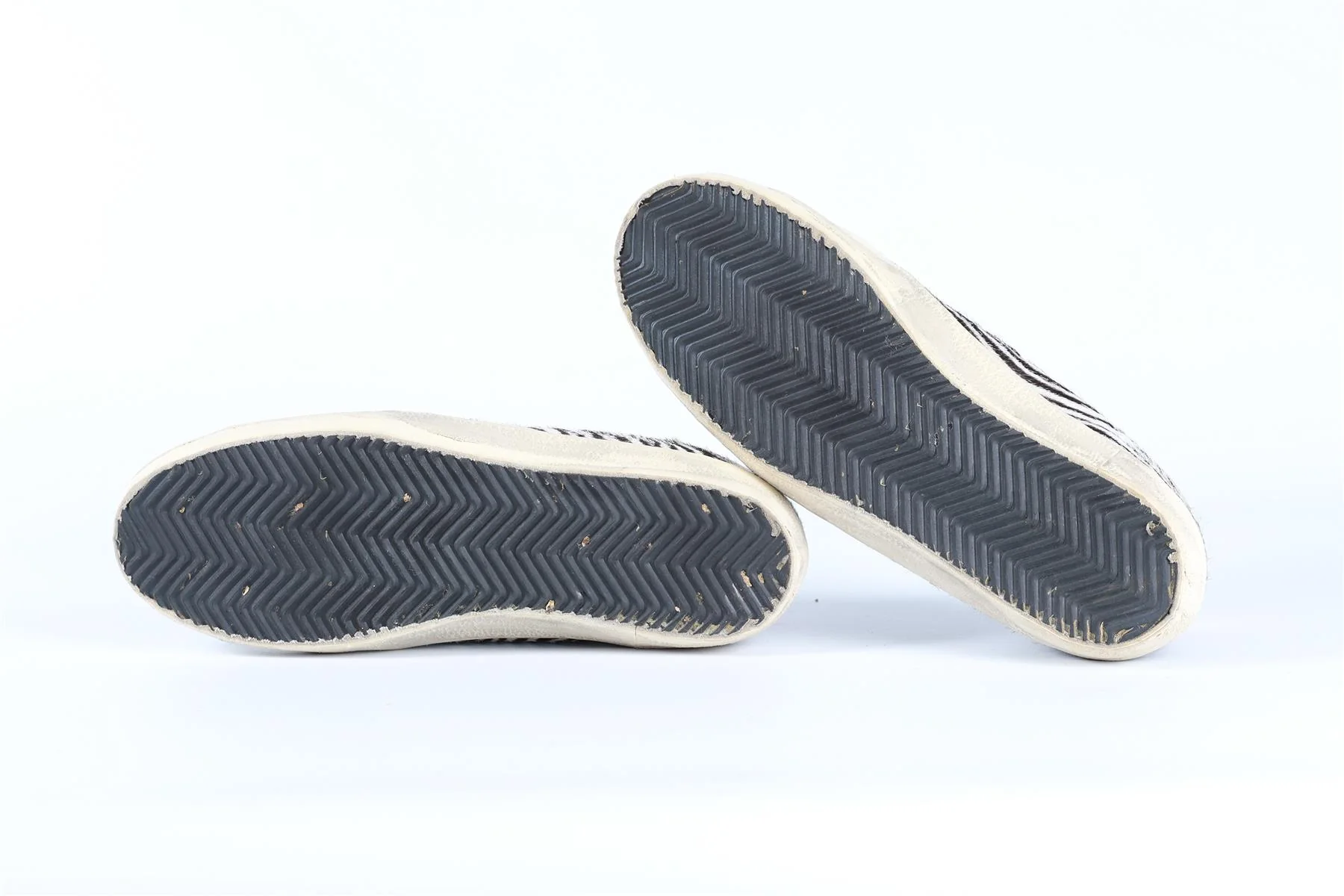 GOLDEN GOOSE DELUXE BRAND CALF HAIR SUPERSTAR SUEDE SNEAKERS - Image 6
