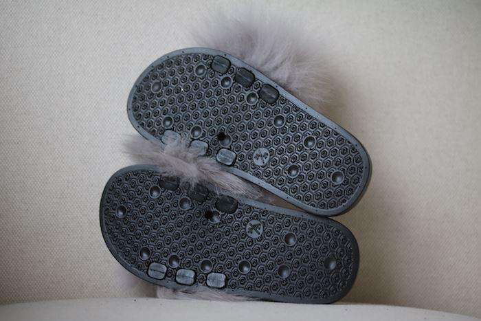 GREY FUR KIDS SLIDES SANDALS EU 28-29 UK 10-11 - Image 4