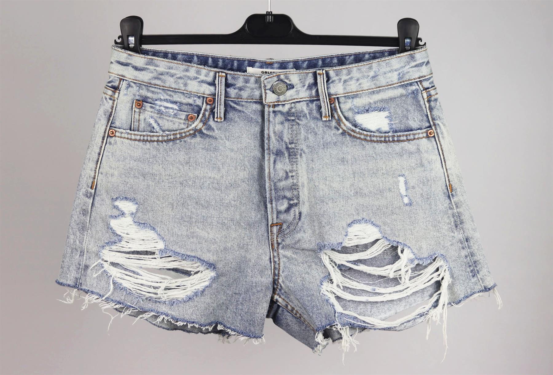 GRLFRND HELENA DISTRESSED DENIM SHORTS W27 UK 8/10 - Image 2