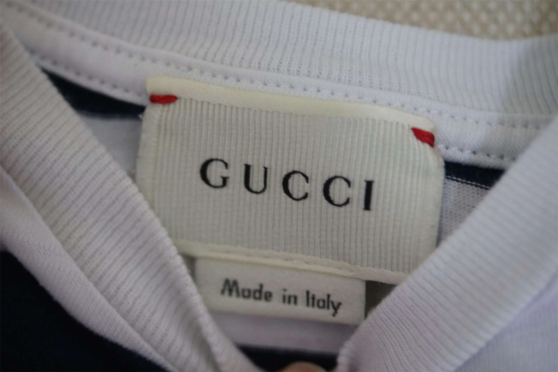 GUCCI BABY NAVY BLUE & WHITE STRIPE HARE TOP 12-18 MONTHS - Image 3
