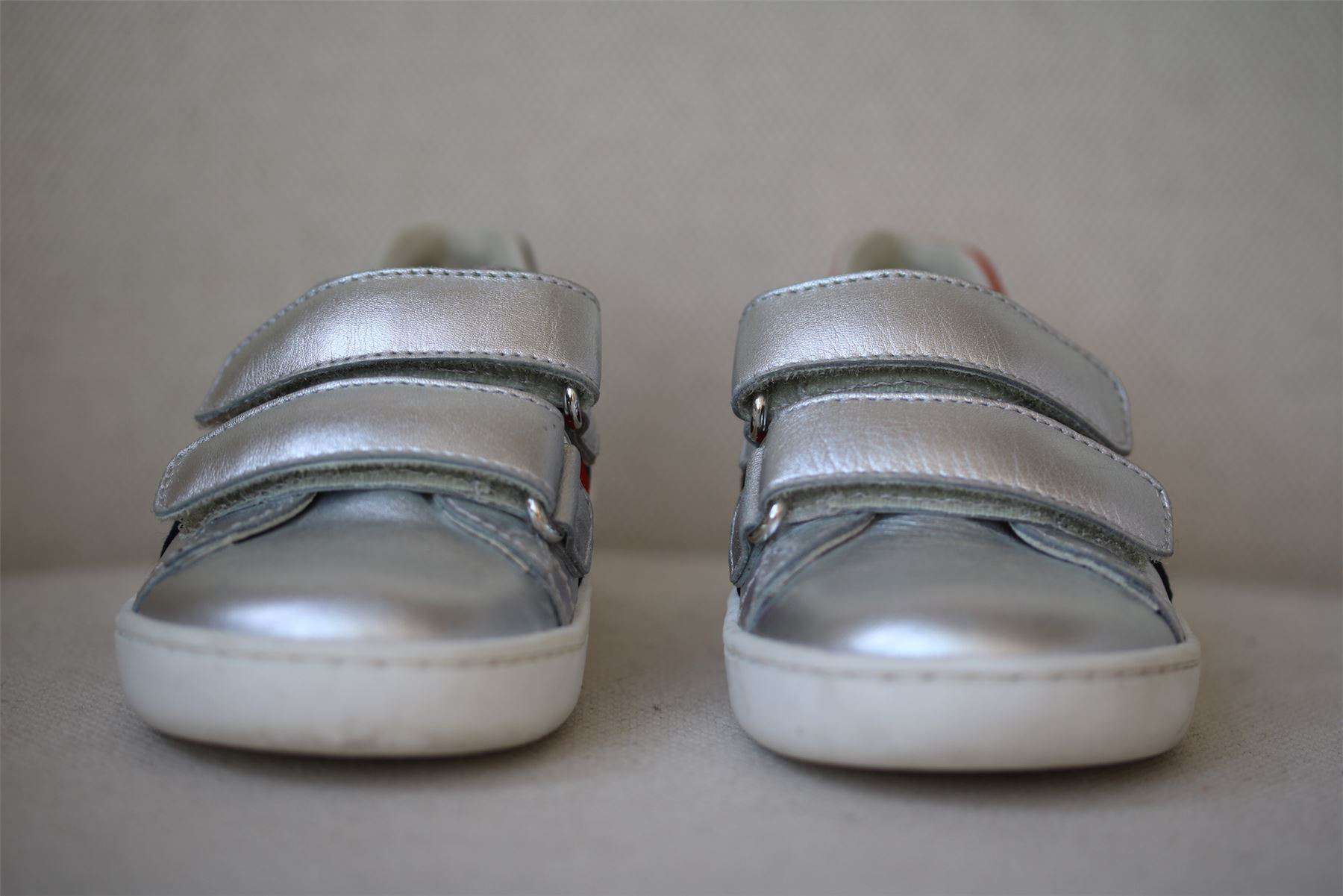 GUCCI BABY SILVER WEB LEATHER TRAINERS EU 23 UK 6 - Image 2