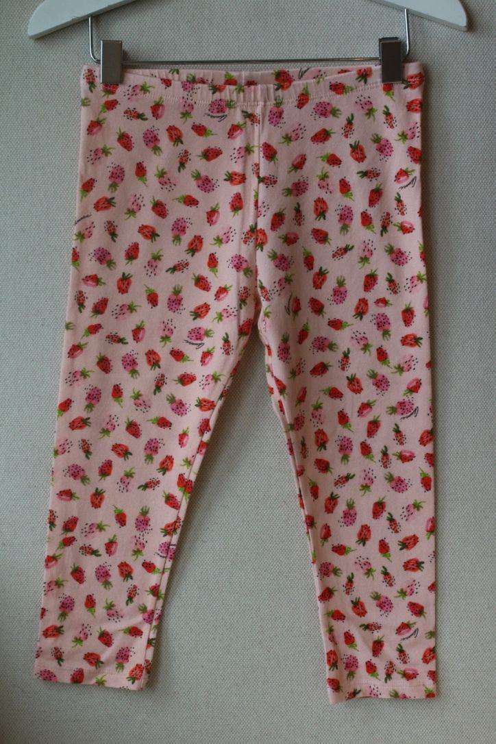 GUCCI BABY STRAWBERRY LEGGINGS 24 MONTHS - Image 5