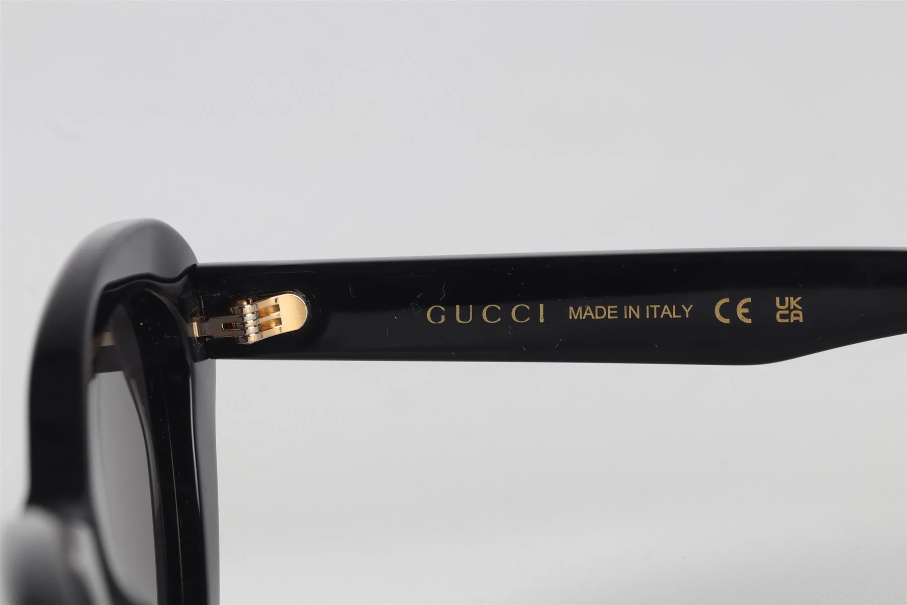 GUCCI BLACK CAT EYE ACETATE SUNGLASSES - Image 13