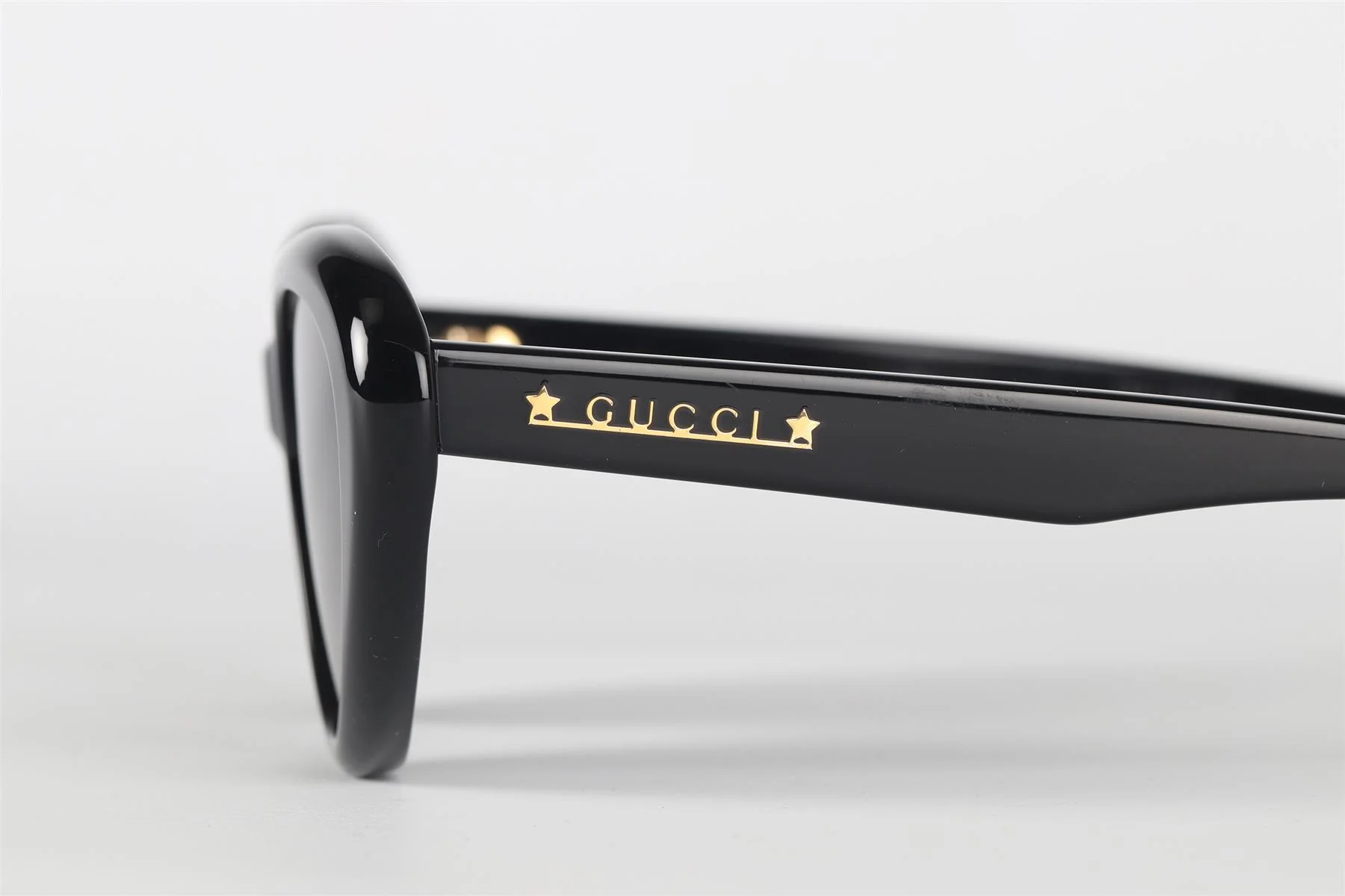 GUCCI BLACK CAT EYE ACETATE SUNGLASSES - Image 5