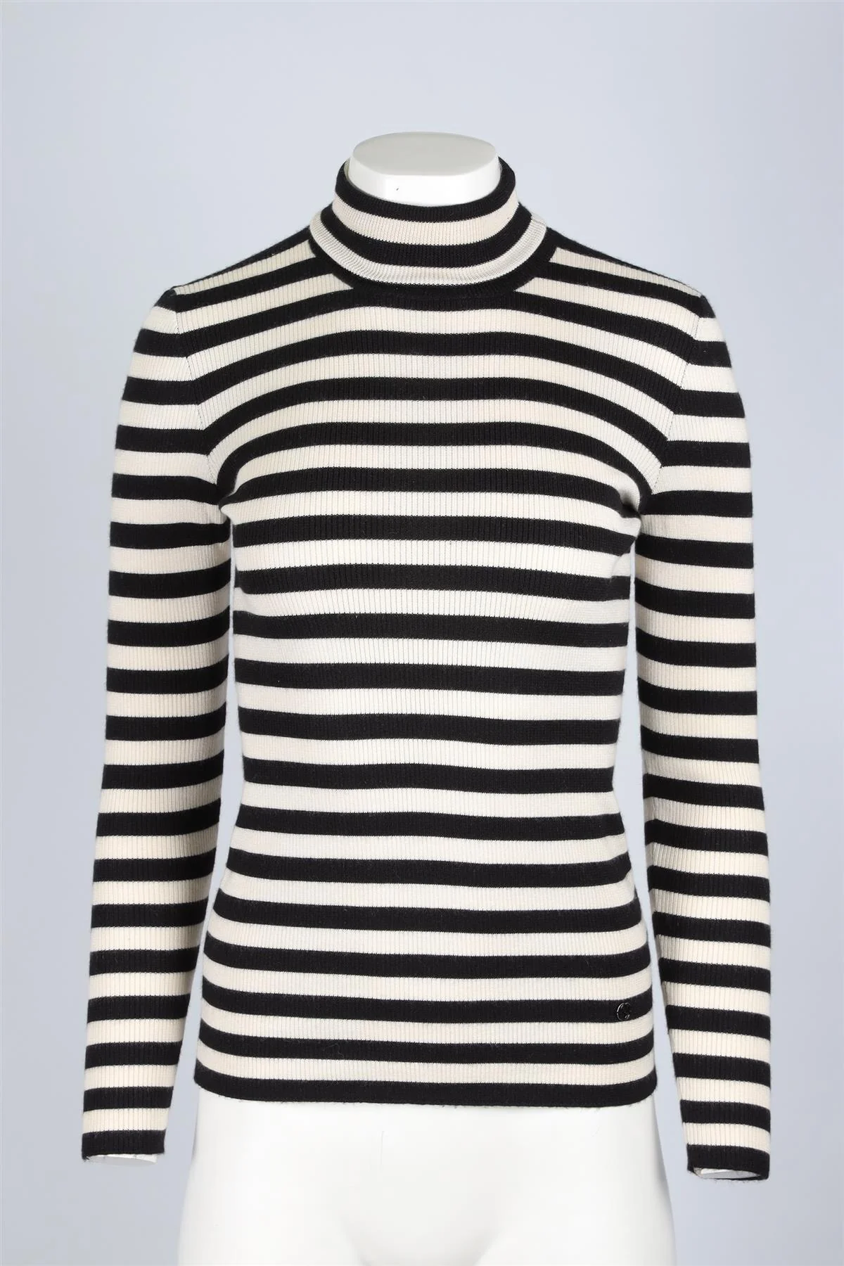 GUCCI BLACK WOOL SWEATER SMALL - Image 2
