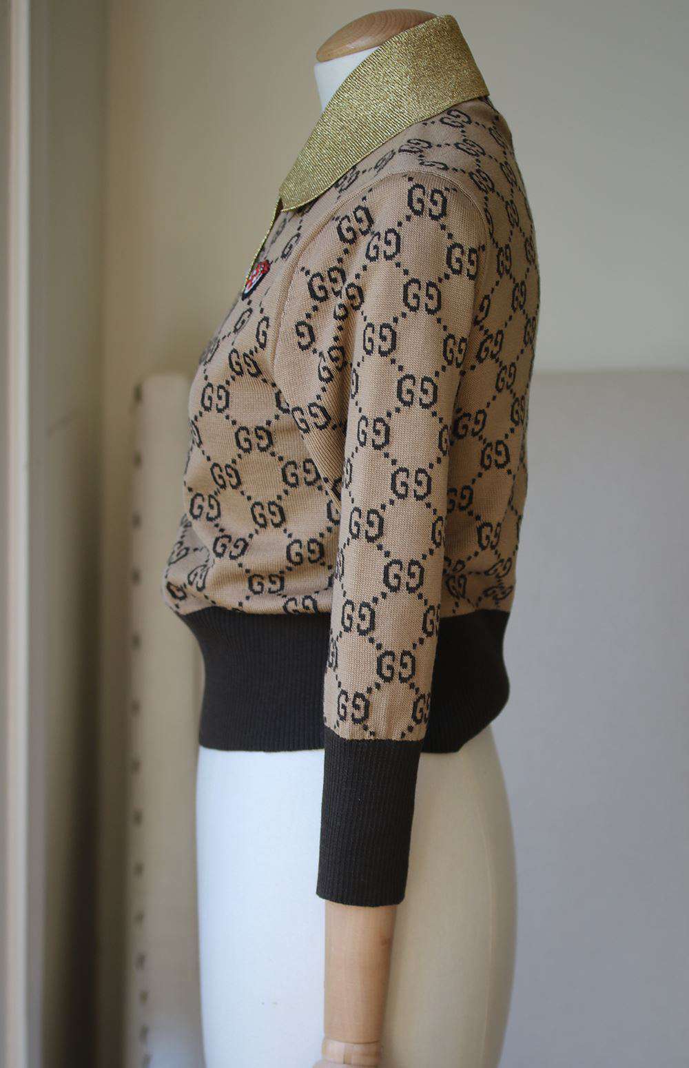 GUCCI CONTRAST-COLLAR GG-JACQUARD WOOL SWEATER SMALL - Image 5